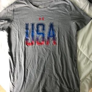 UNDER ARMOUR: LOOSE WORKOUT SHIRT